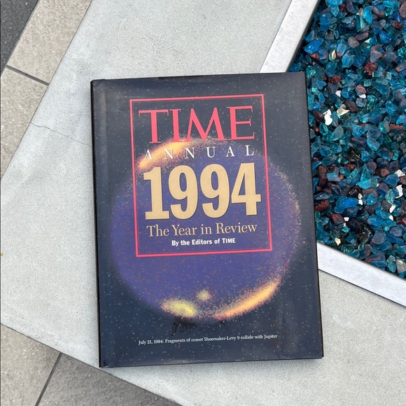 Other - Annual 1994 Year in Review Book - Black